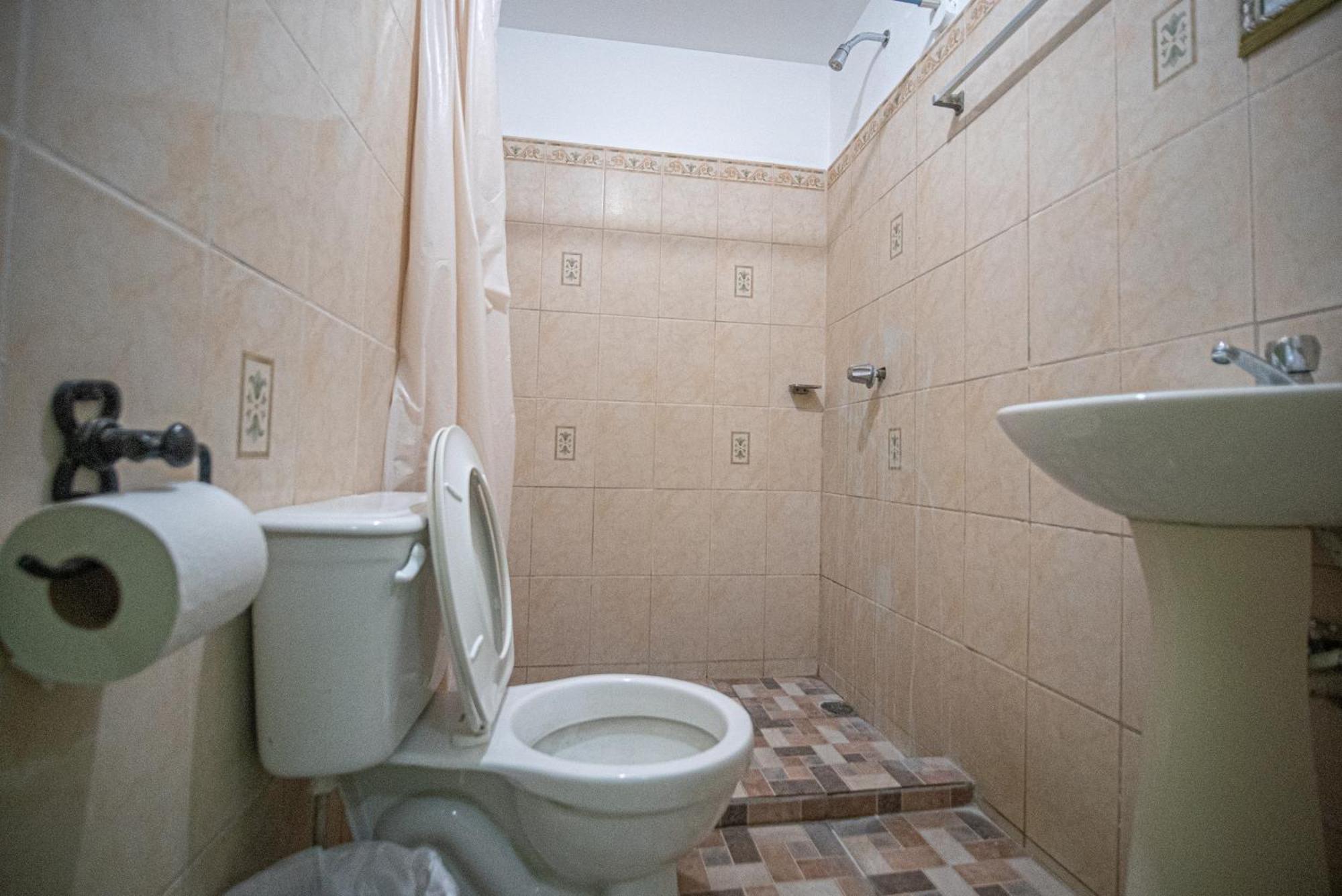 Hostal Mochilas Гранада Номер фото